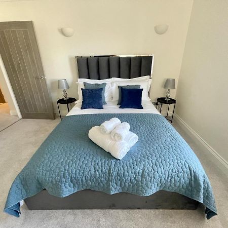 Exquisite Apartment, Stone Throw From The Beach Bournemouth Eksteriør bilde