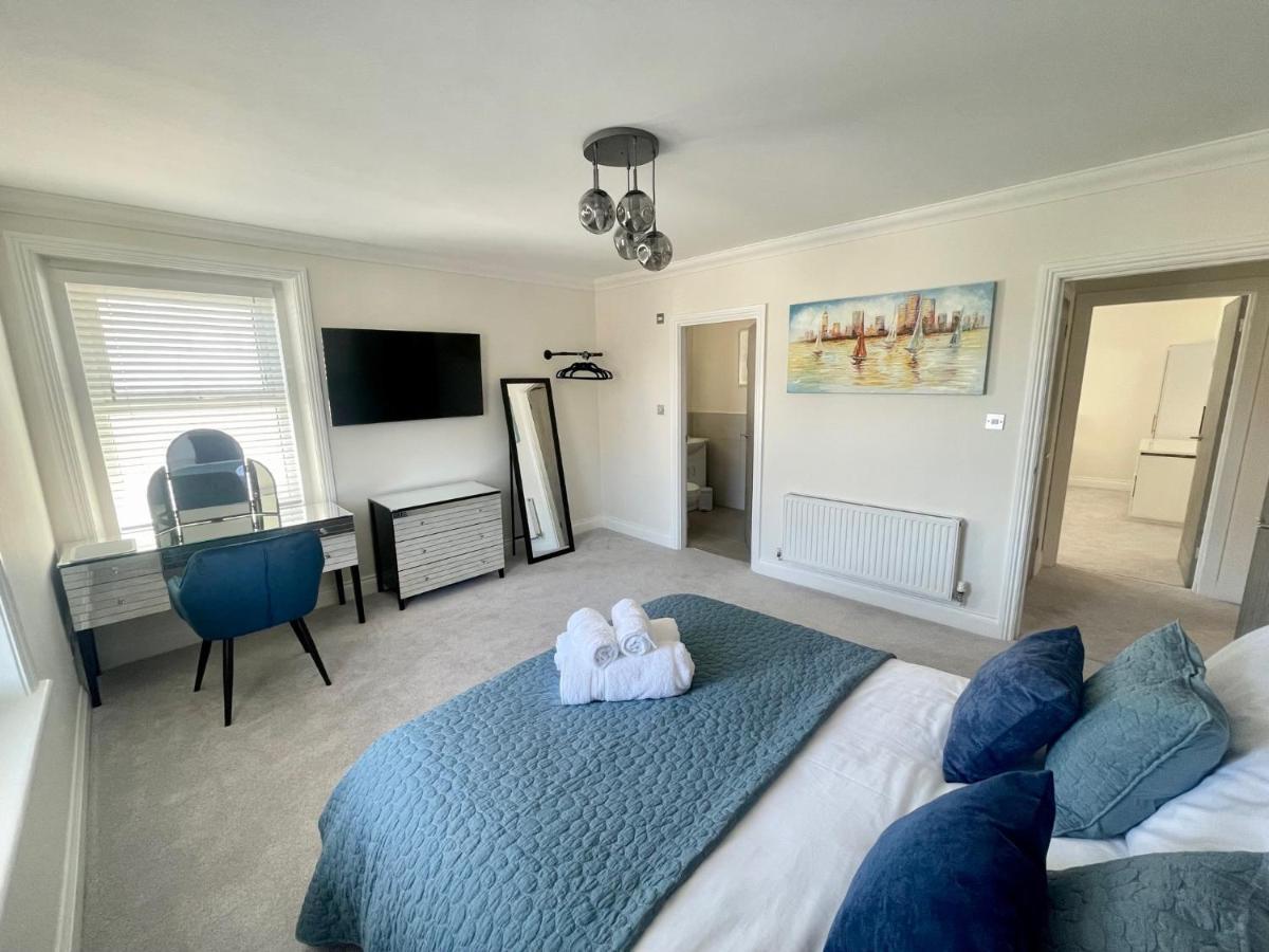 Exquisite Apartment, Stone Throw From The Beach Bournemouth Eksteriør bilde